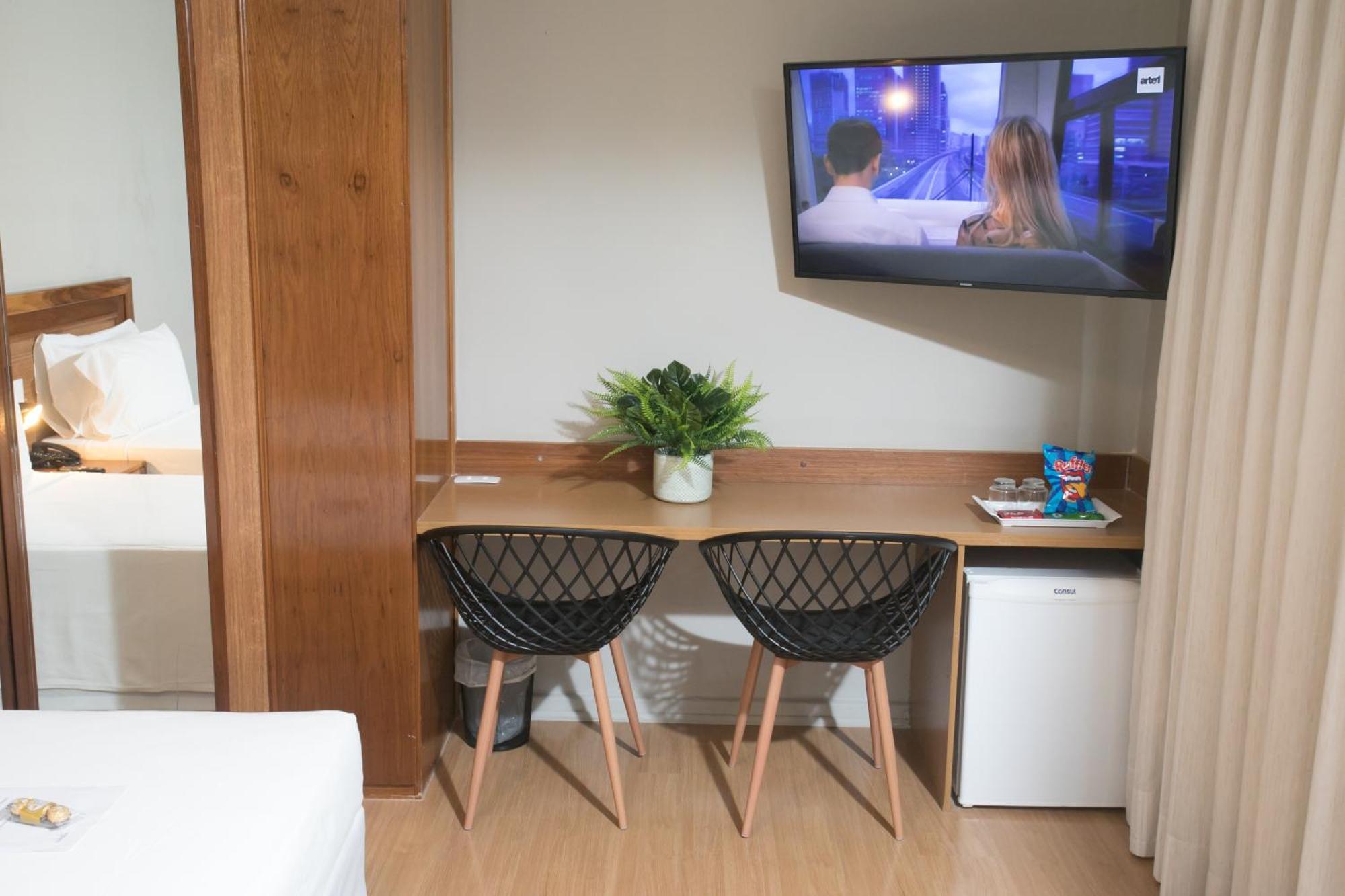 Camera Doppia con Letti Singoli con Balcone